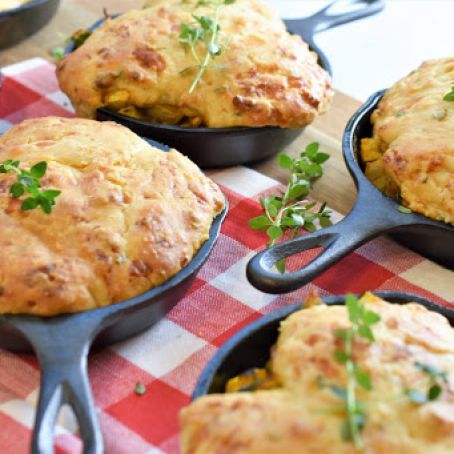 Squash & Corn Cobbler with Sage Cheddar Cayenne Crust